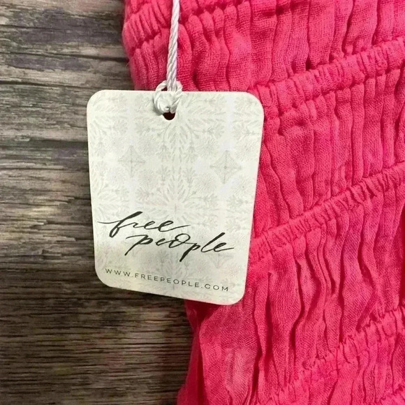 Free People Women's Pink Ruffled Spaghetti Strap Top Size Medium - Picture 3 of 5